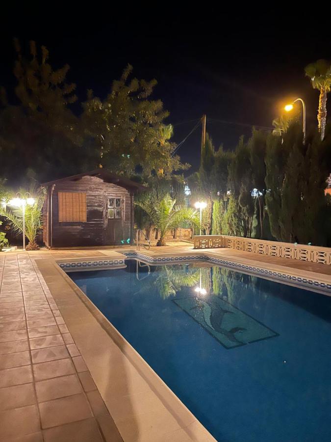Villa Mis 5 Amores Con Piscina Benidorm Eksteriør billede