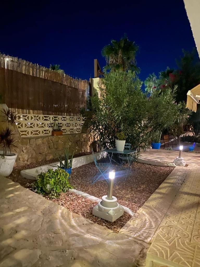 Villa Mis 5 Amores Con Piscina Benidorm Eksteriør billede
